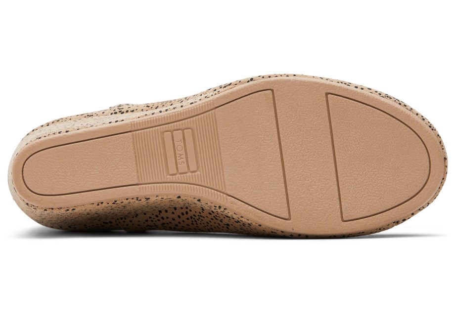 Toms Kelsey Bota Arena